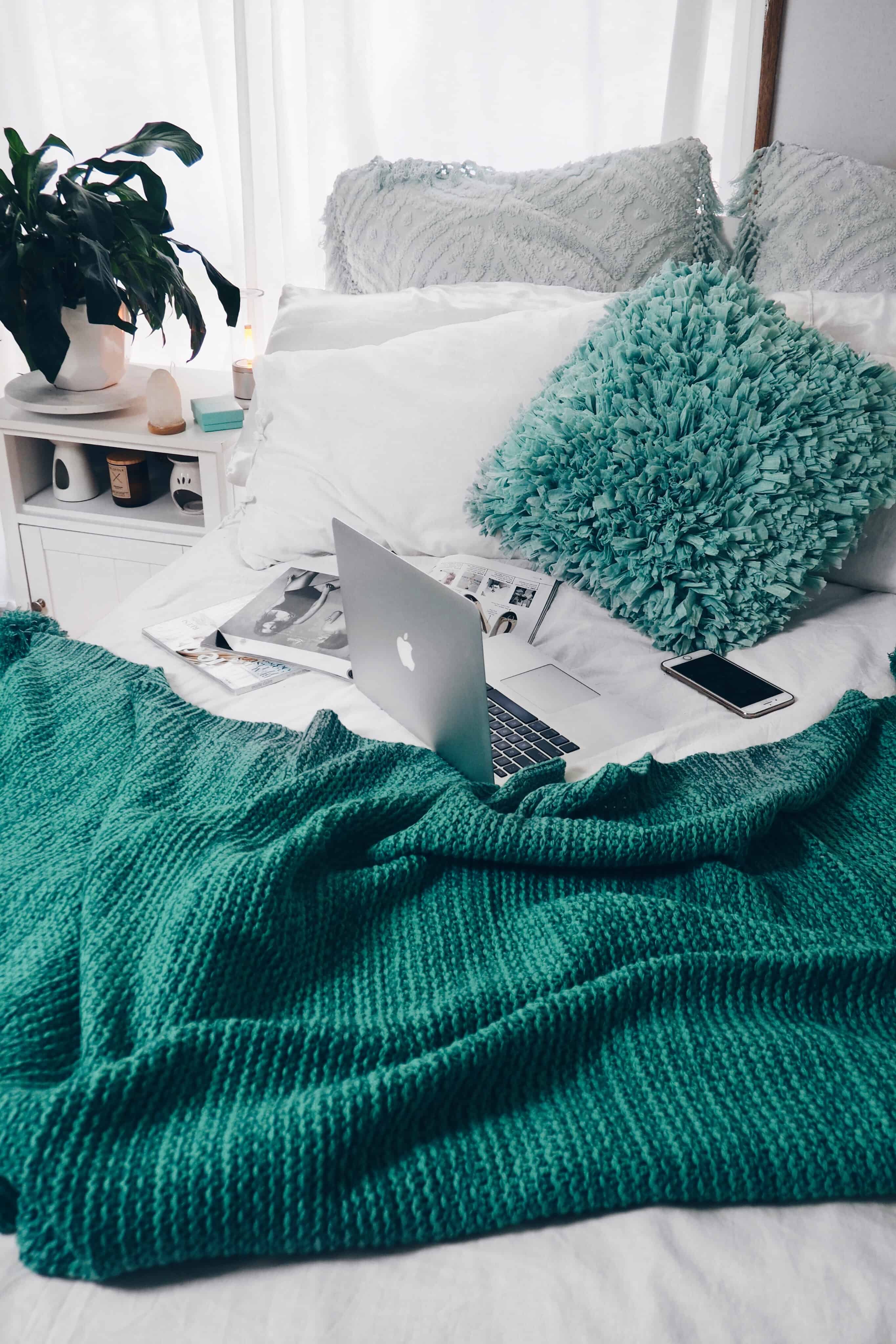 Ocean inspired interior design for bedroom